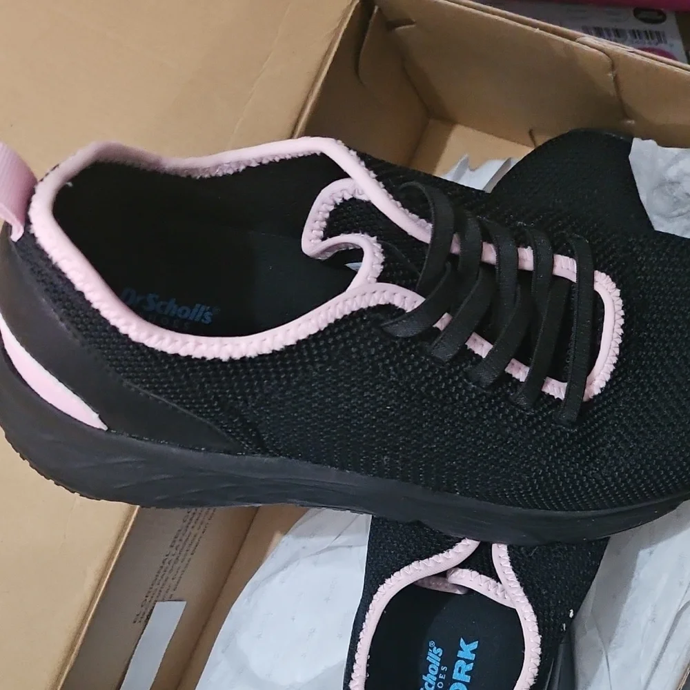 Dr. Scholl's Women's Back to Work Lace up, Black, 11 M. Used once